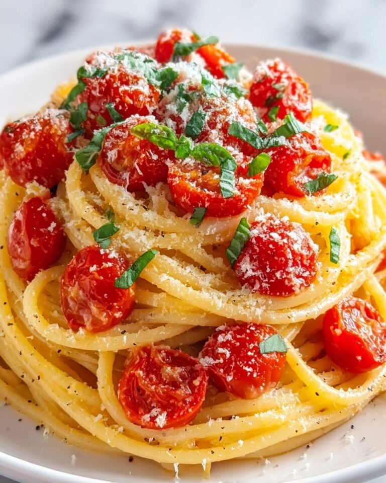 Creamy Fresh Tomato Garlic Pasta Recipe