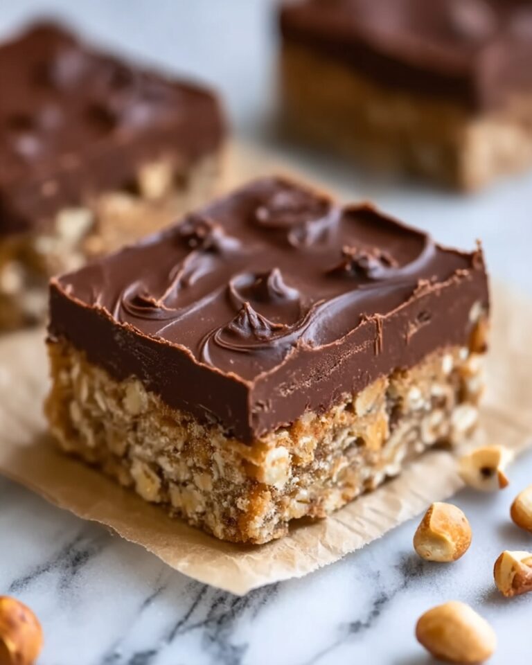 Healthy No-Bake Chocolate Peanut Butter Crunch Bars Recipe